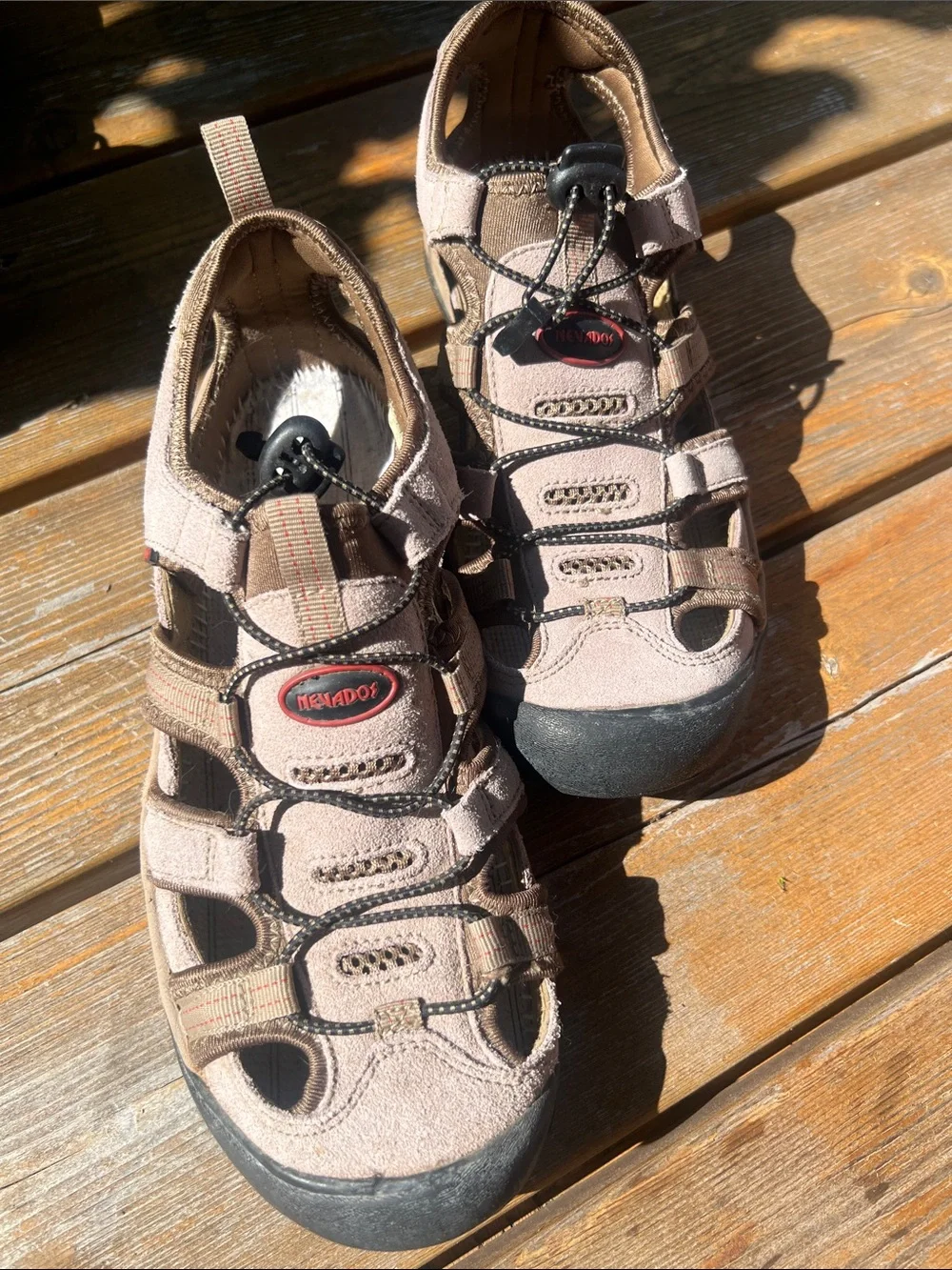 Keen-style Closed Toe Outdoor Sandals in Dusty Rose